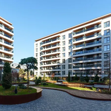 Luxury Nusco City Apartment